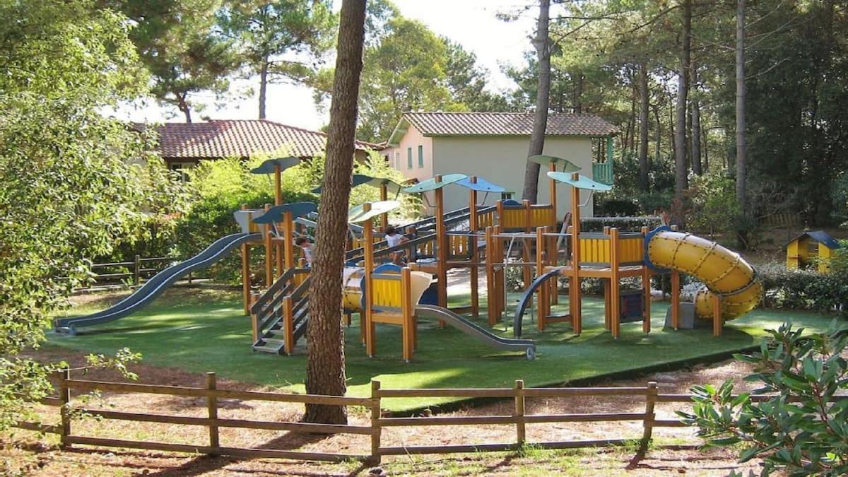 Maison Sur Golf Avec Piscine Chauffee A Lacanau Ocean Kültér fotó