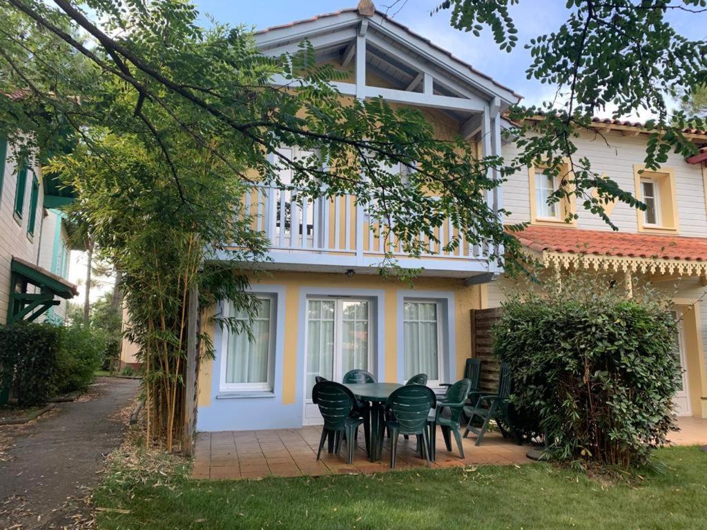 Maison Sur Golf Avec Piscine Chauffee A Lacanau Ocean Kültér fotó