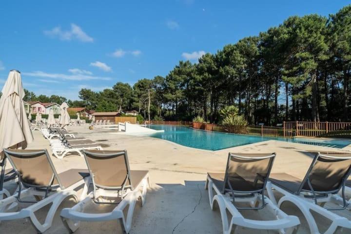 Maison Sur Golf Avec Piscine Chauffee A Lacanau Ocean Kültér fotó